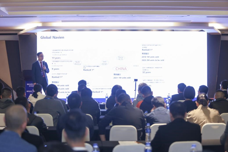 庆东纳碧安全球高级总裁金容范先生